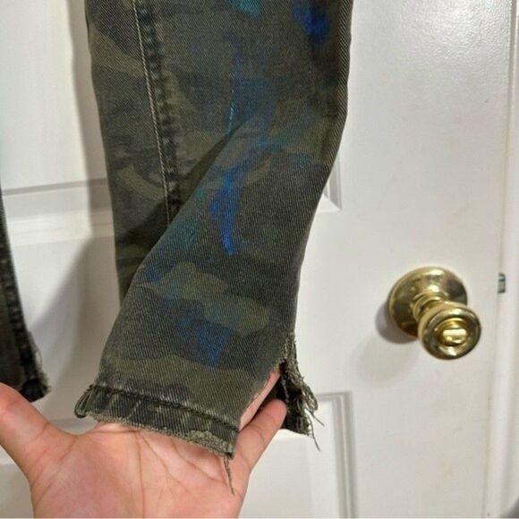 91 COTTON ON THE‎ BOYFRIEND DISTRESSED CAMO PAINT SPLATTER JEANS 8 - Picture 16 of 16